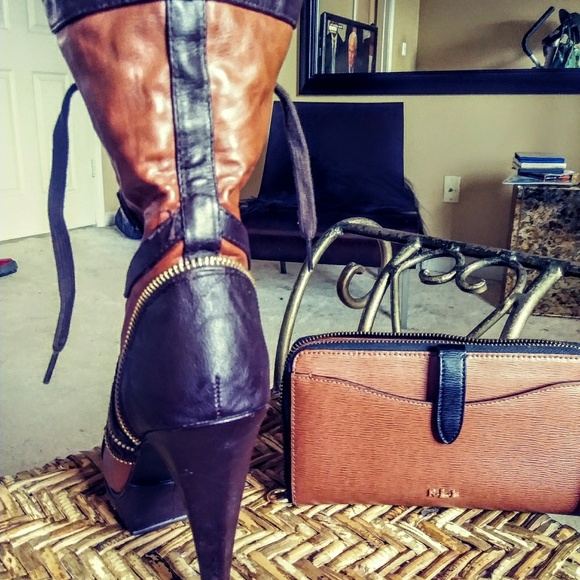 THE COOLEST BOOTS EVERRRRRR!!! - Picture 2 of 5